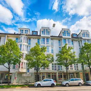 Leonardo West 4*, München Duitsland